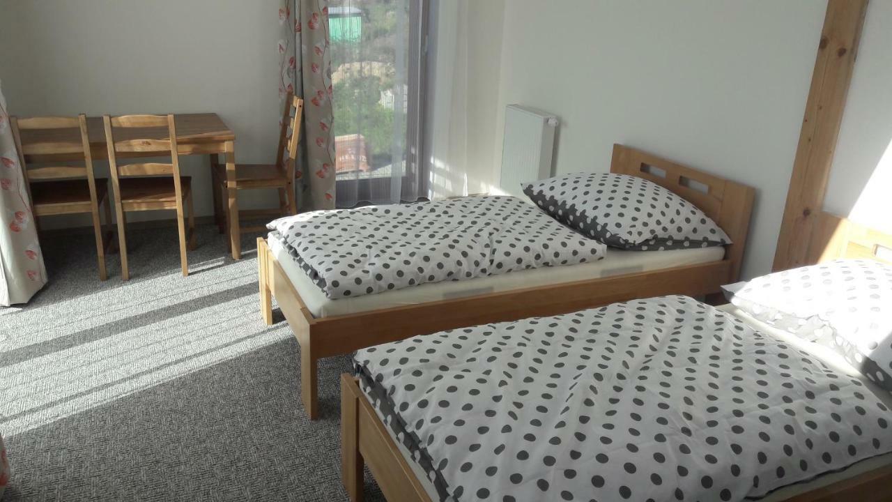 Kasperky 440 Homestay *